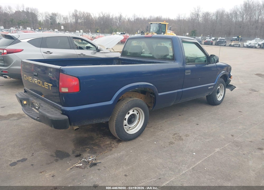 2000 CHEVROLET S-10 VIN: 1GCCS1443YK189351
