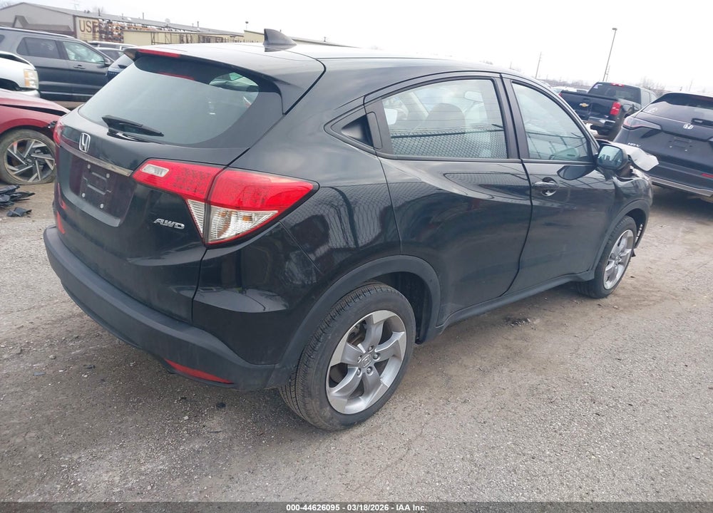2022 HONDA HR-V AWD LX VIN: 3CZRU6H38NM761662