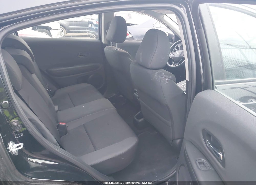 2022 HONDA HR-V AWD LX VIN: 3CZRU6H38NM761662