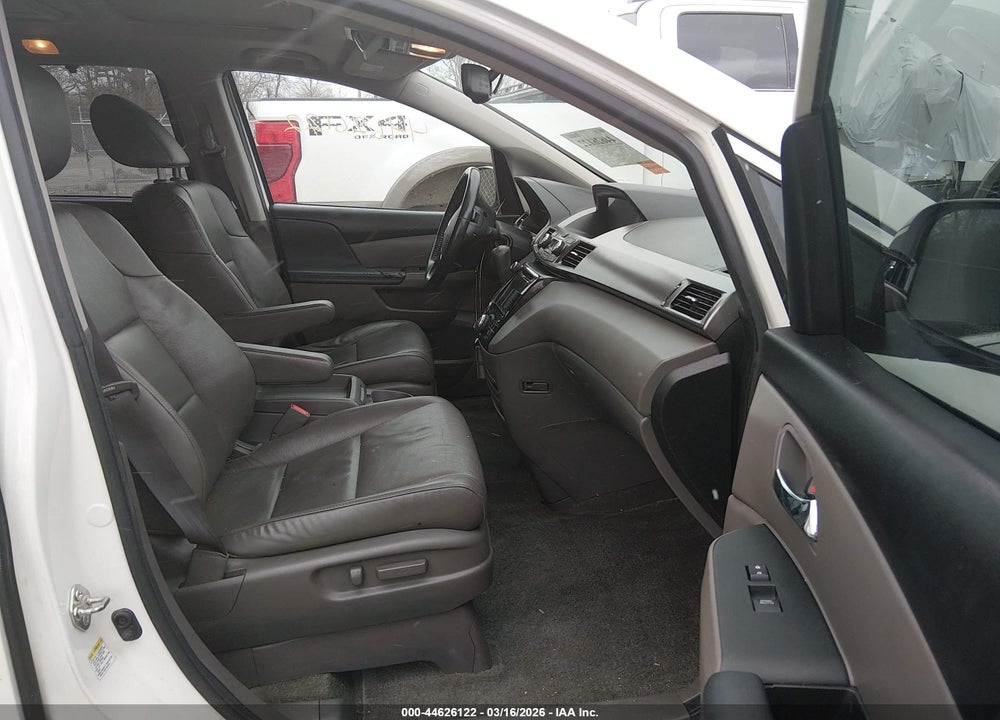 2016 HONDA ODYSSEY TOURING/TOURING ELITE VIN: 5FNRL5H93GB018213