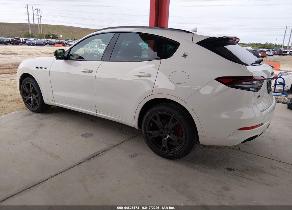 2021 MASERATI LEVANTE VIN: ZN661XUA7MX359652