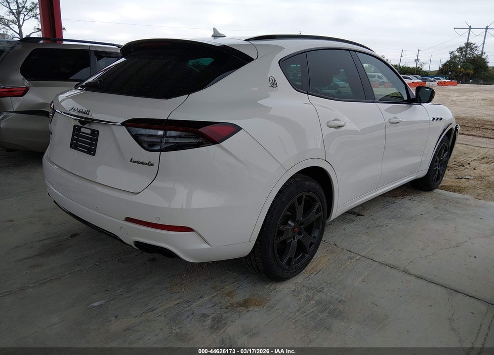2021 MASERATI LEVANTE VIN: ZN661XUA7MX359652