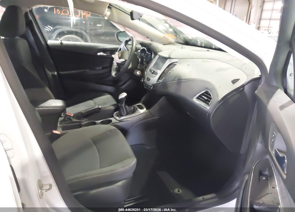 2017 CHEVROLET CRUZE LS MANUAL VIN: 1G1BB5SM4H7134134