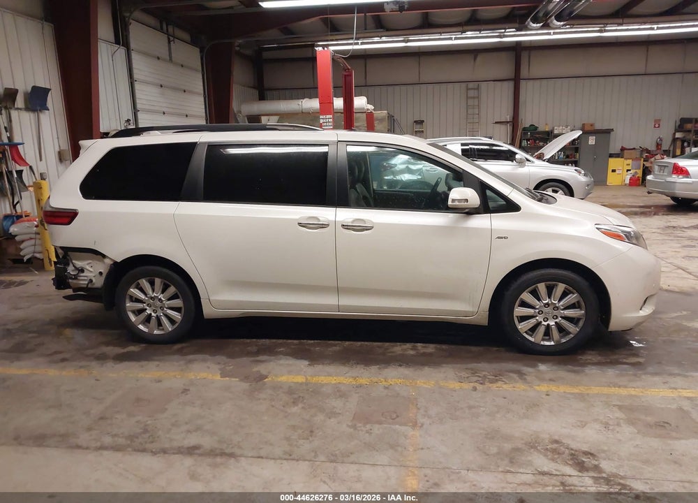 2017 TOYOTA SIENNA LIMITED PREMIUM 7 PASSENGER VIN: 5TDDZ3DC4HS150828