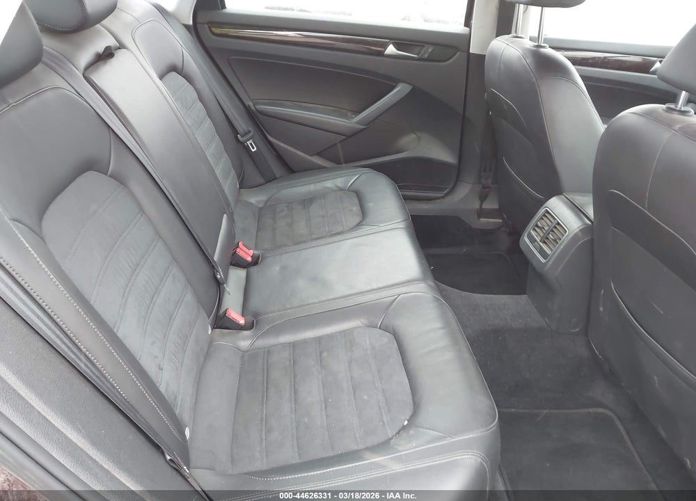2014 VOLKSWAGEN PASSAT 2.0L TDI SEL PREMIUM VIN: 1VWCN7A35EC014706