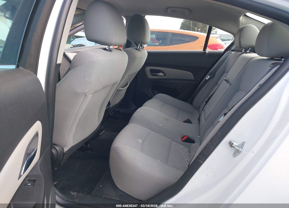 2015 CHEVROLET CRUZE 1LT AUTO VIN: 1G1PC5SB6F7220415