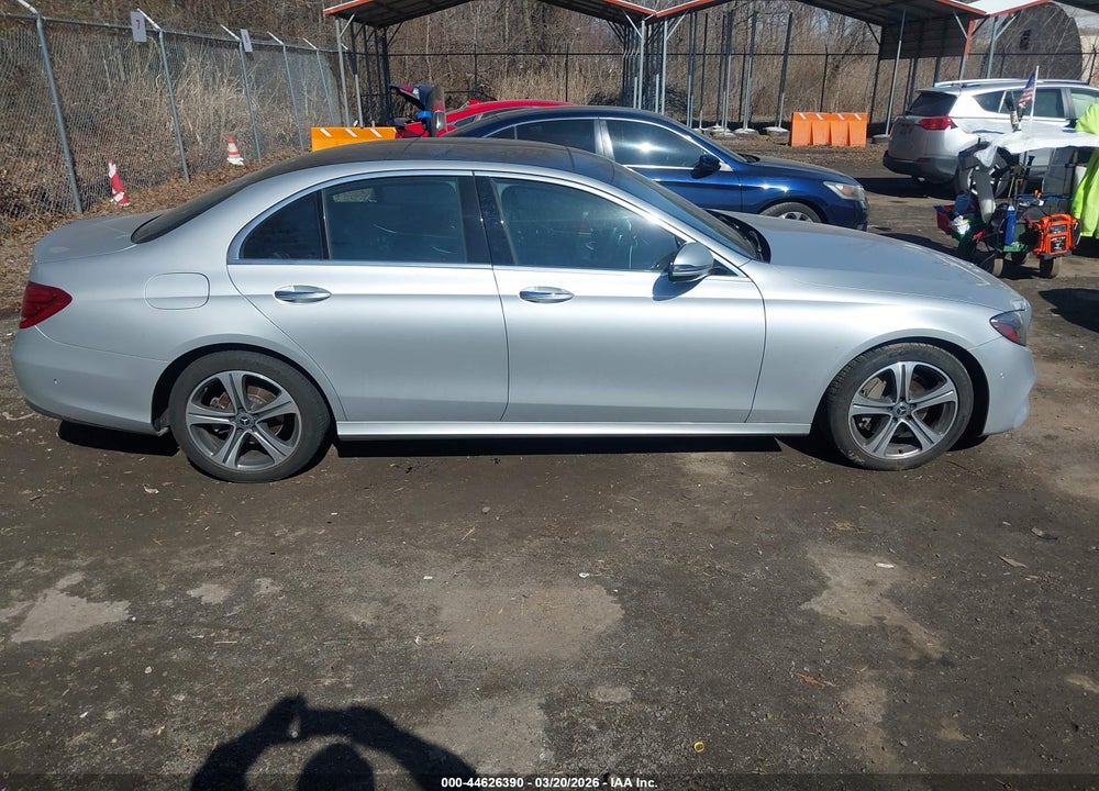 2017 MERCEDES-BENZ E 300 4MATIC VIN: WDDZF4KB5HA234951