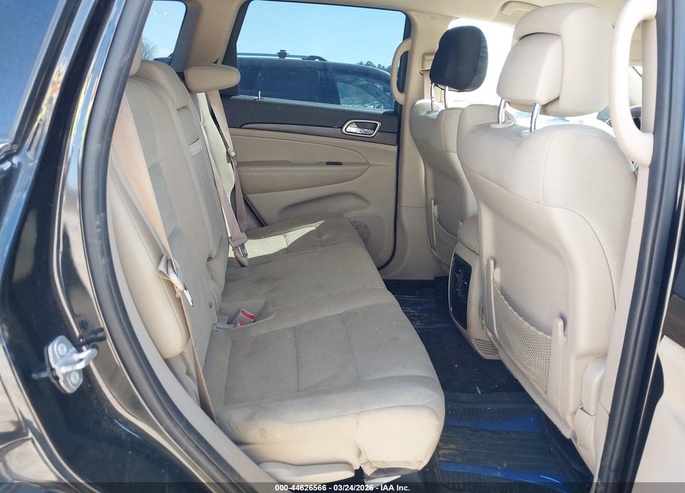 2016 JEEP GRAND CHEROKEE LAREDO VIN: 1C4RJFAG5GC456488