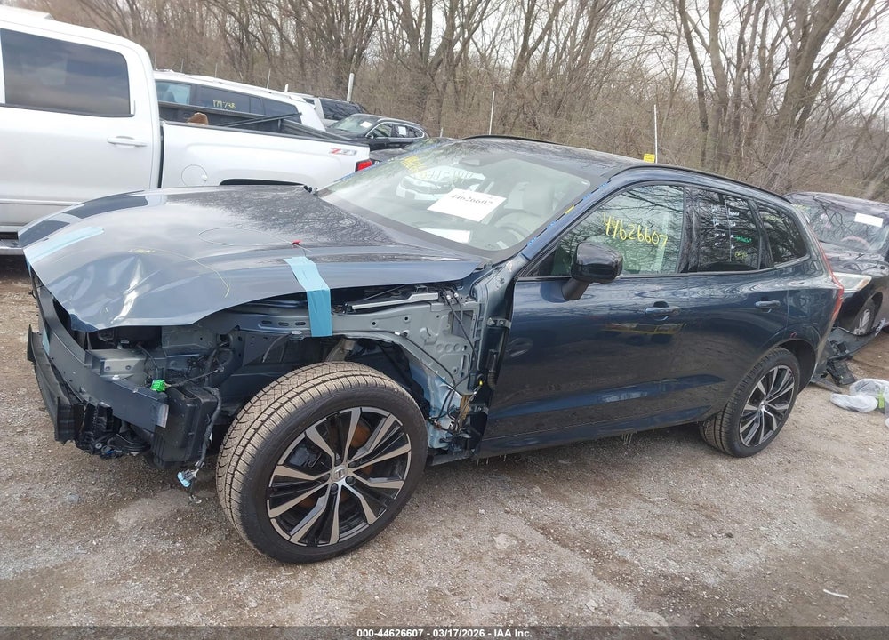 2023 VOLVO XC60 B6 ULTIMATE DARK THEME VIN: YV4062RX8P1278916