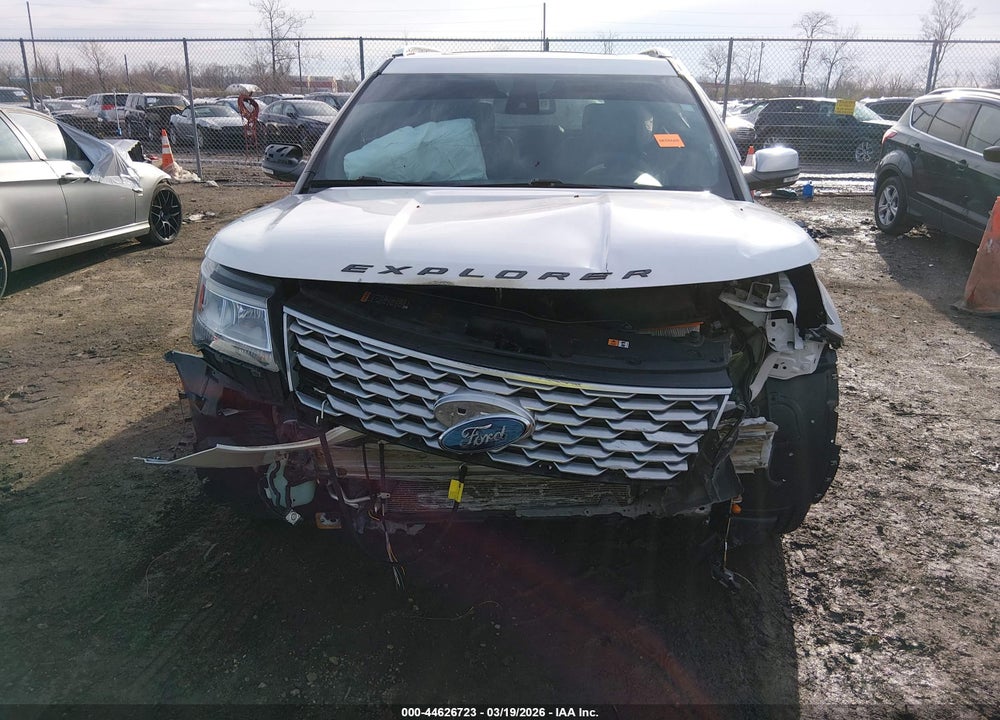 2018 FORD EXPLORER PLATINUM VIN: 1FM5K8HT1JGB06149