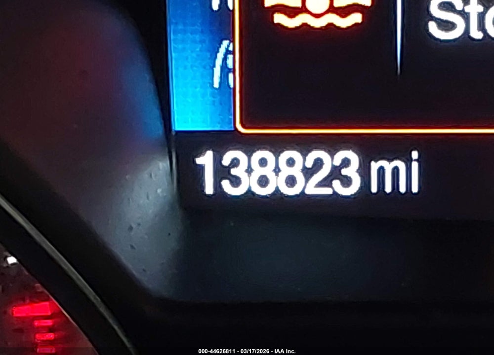 2018 FORD ESCAPE SEL VIN: 1FMCU0HD8JUD47929