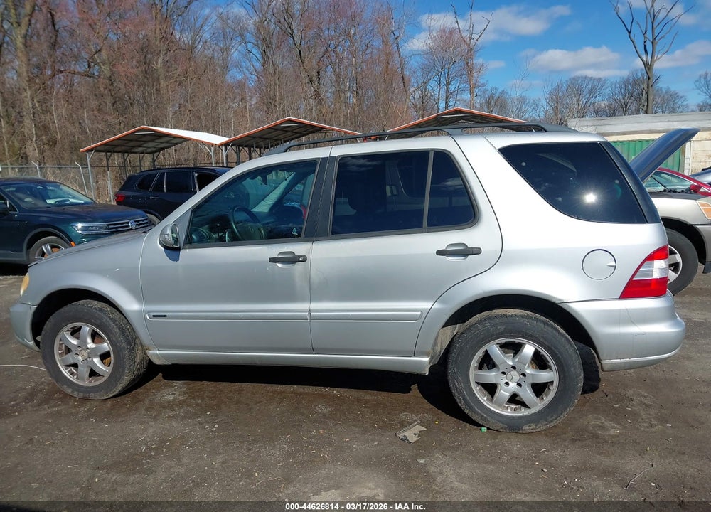 2004 MERCEDES-BENZ ML 350 4MATIC VIN: 4JGAB57E34A505460