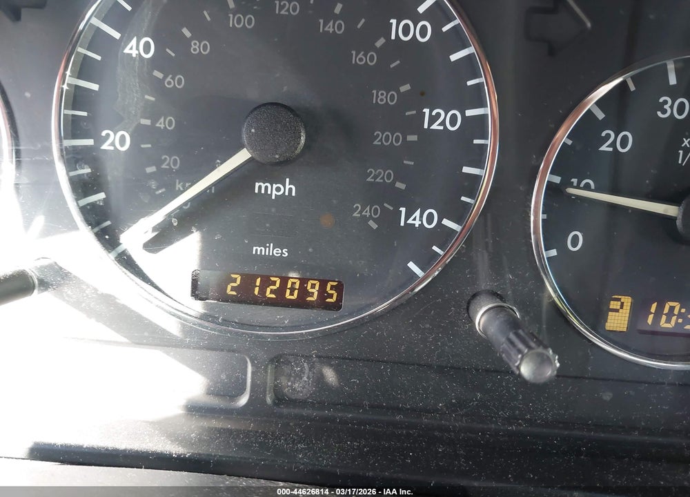 2004 MERCEDES-BENZ ML 350 4MATIC VIN: 4JGAB57E34A505460