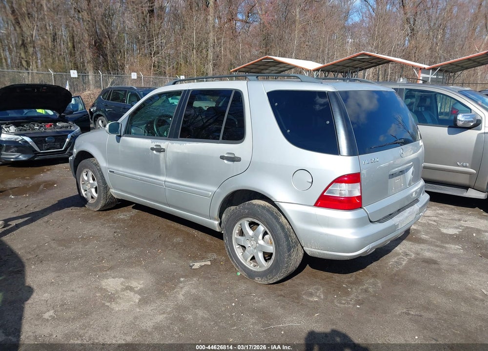 2004 MERCEDES-BENZ ML 350 4MATIC VIN: 4JGAB57E34A505460