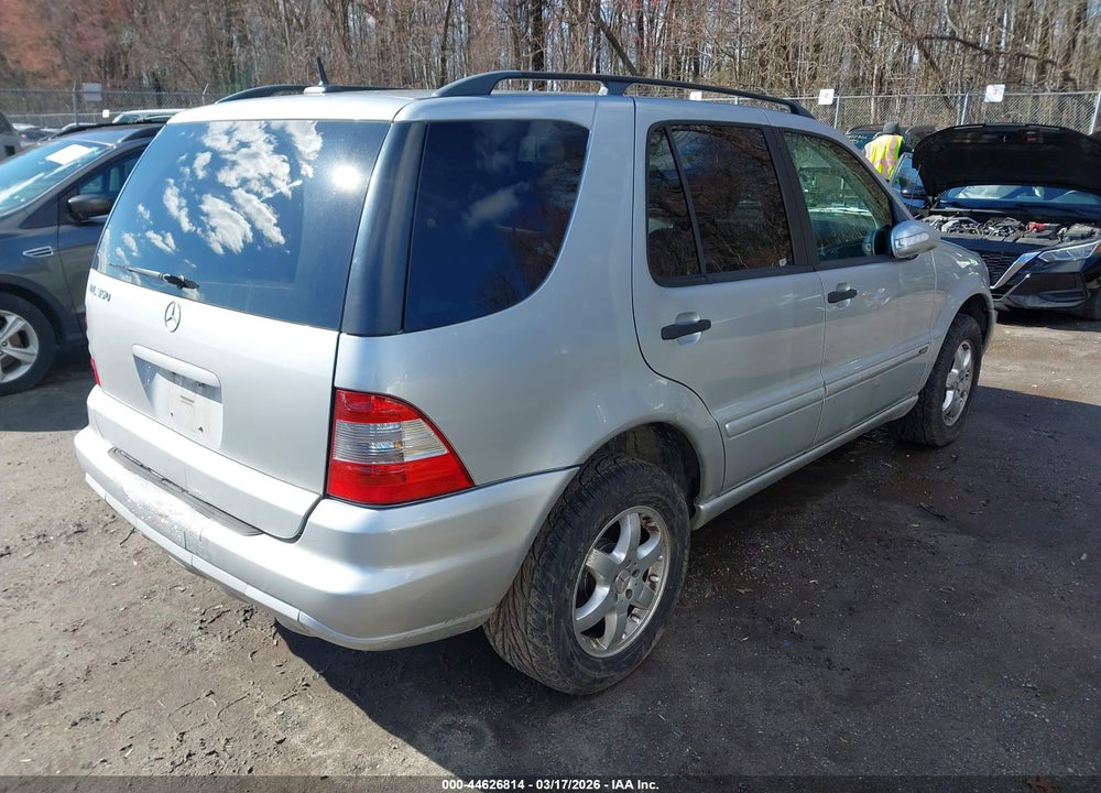 2004 MERCEDES-BENZ ML 350 4MATIC VIN: 4JGAB57E34A505460