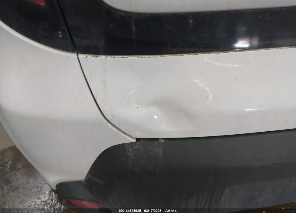 2015 KIA SOUL VIN: KNDJN2A21F7134081