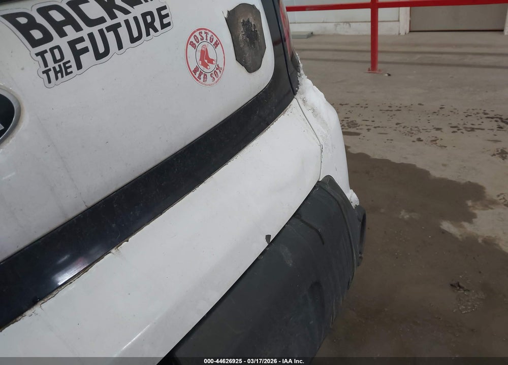 2015 KIA SOUL VIN: KNDJN2A21F7134081
