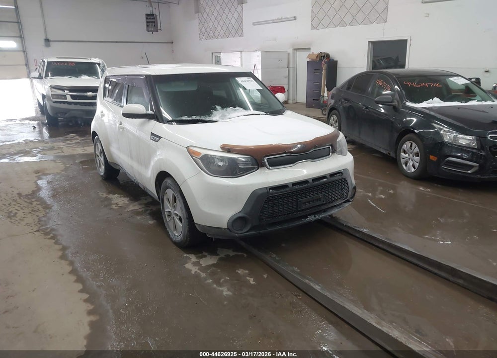 2015 KIA SOUL VIN: KNDJN2A21F7134081
