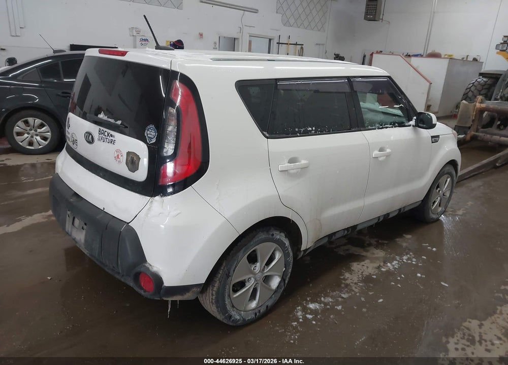 2015 KIA SOUL VIN: KNDJN2A21F7134081