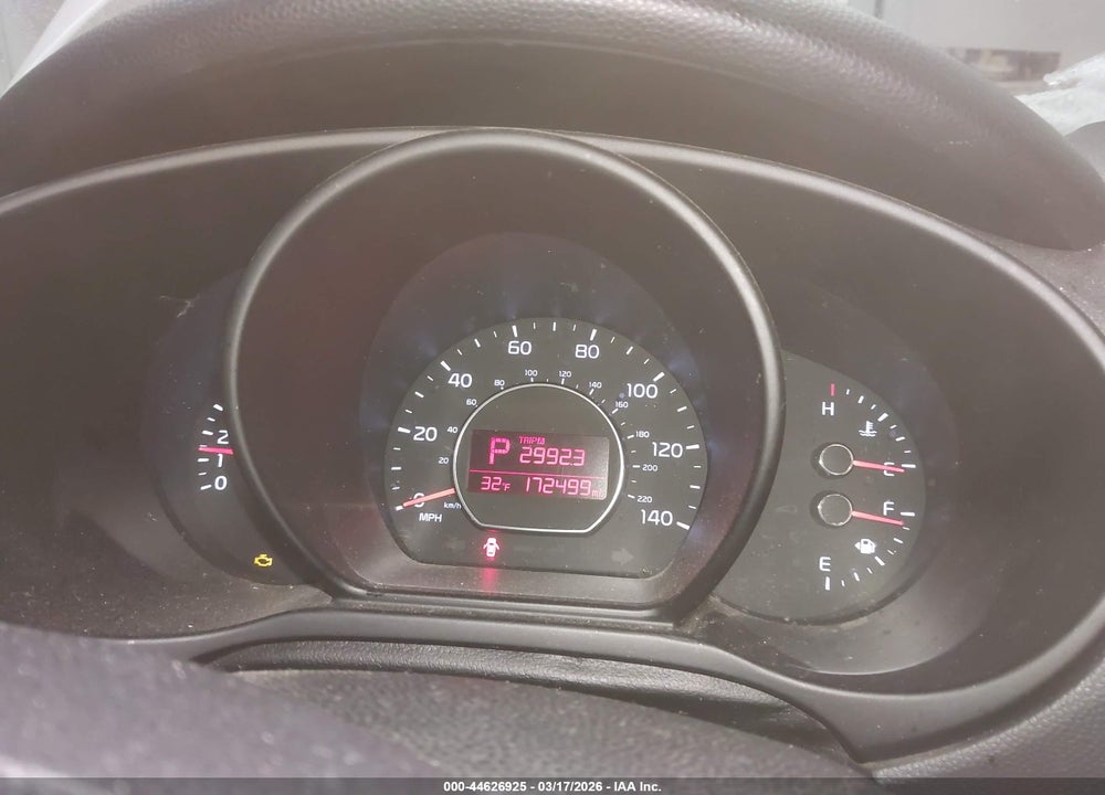 2015 KIA SOUL VIN: KNDJN2A21F7134081