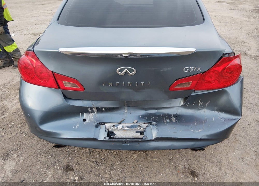 2010 INFINITI G37X VIN: JN1CV6AR3AM458000