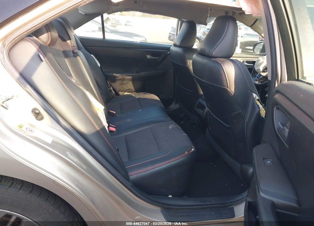 2016 TOYOTA CAMRY SE VIN: 4T1BF1FKXGU242671