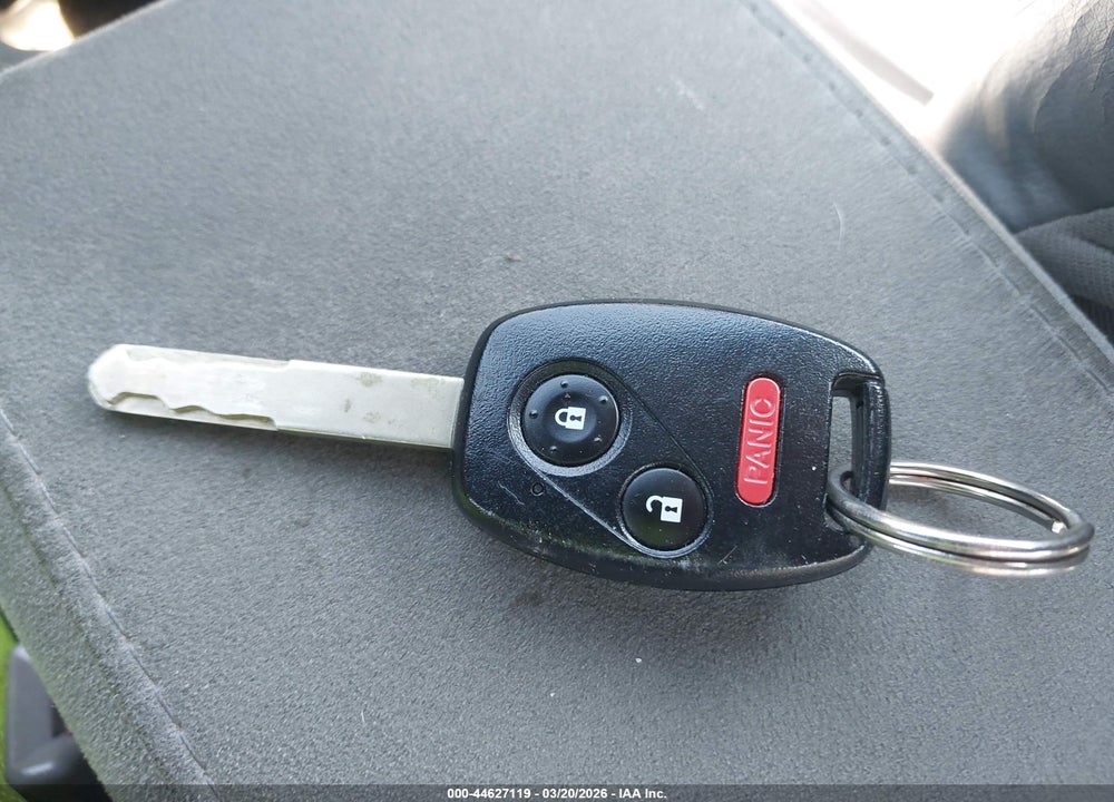2007 HONDA CIVIC LX VIN: 2HGFG11647H556415