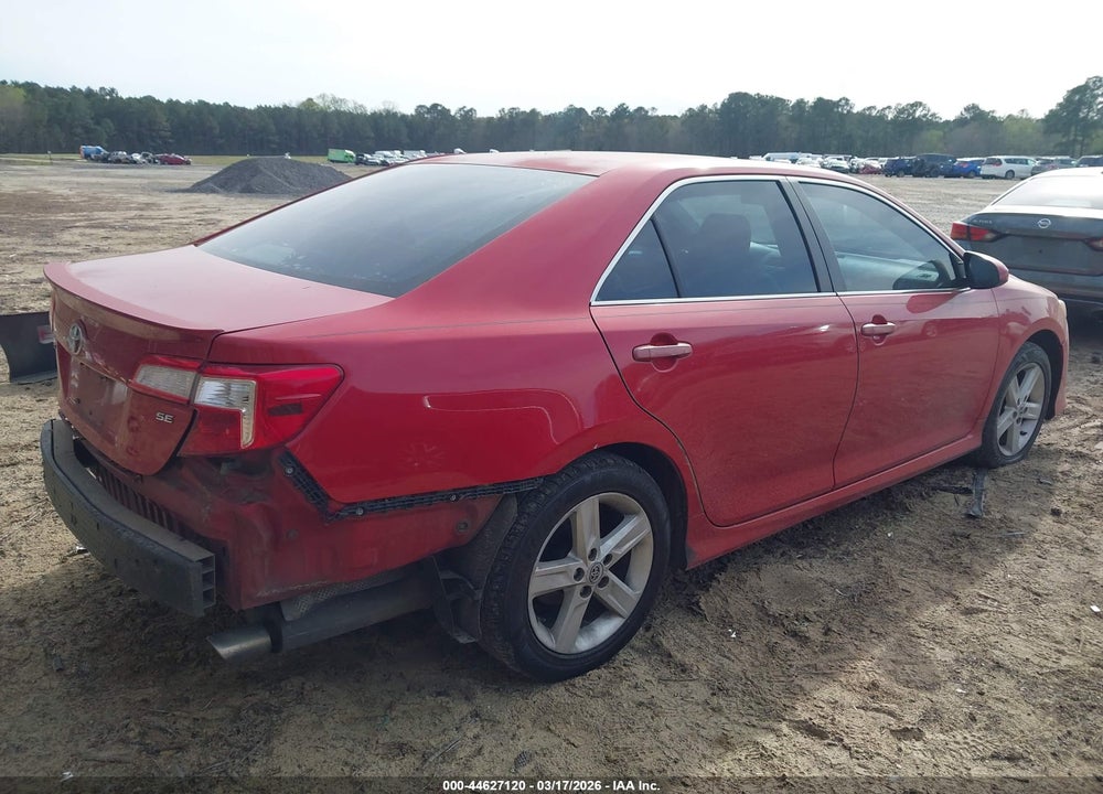 2012 TOYOTA CAMRY SE VIN: 4T1BF1FK8CU551050