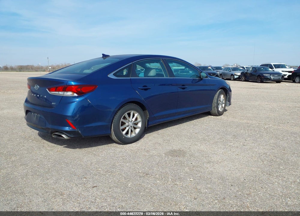 2018 HYUNDAI SONATA ECO VIN: 5NPE24AA0JH687256