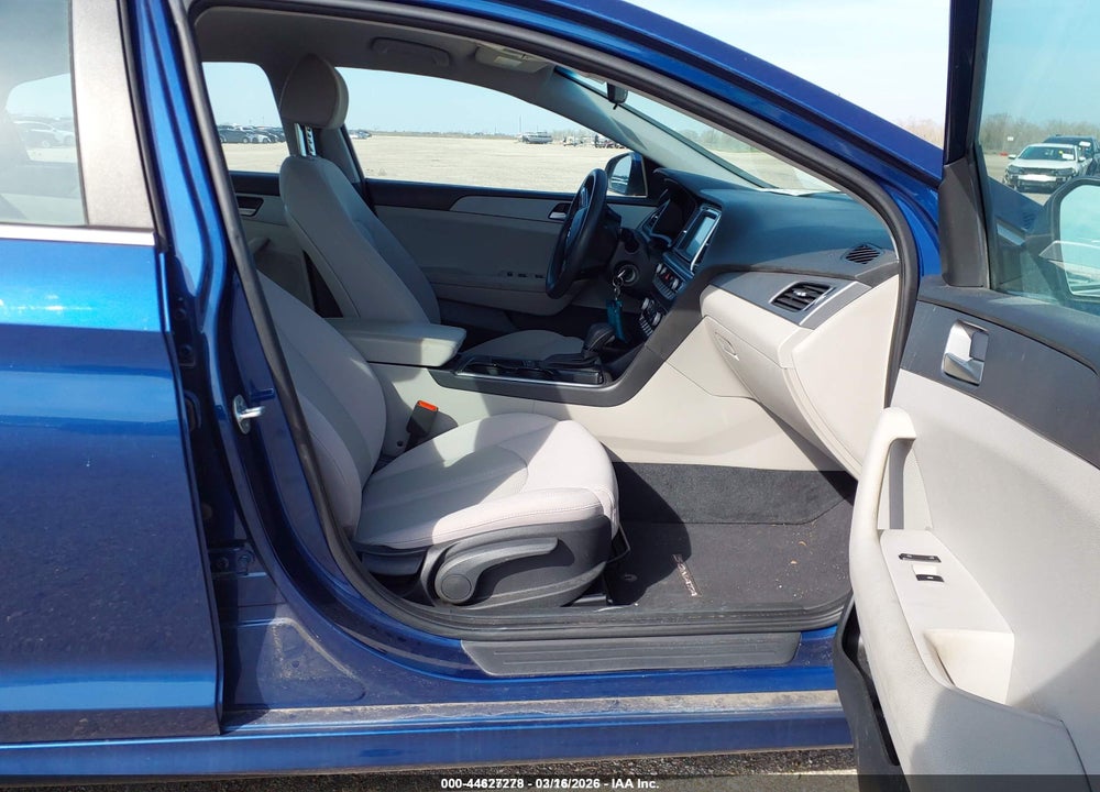 2018 HYUNDAI SONATA ECO VIN: 5NPE24AA0JH687256