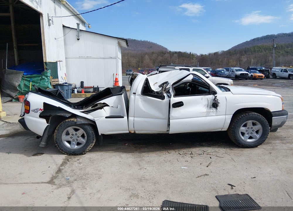 2004 CHEVROLET SILVERADO 1500 LT VIN: 1GCEK19T74Z330433