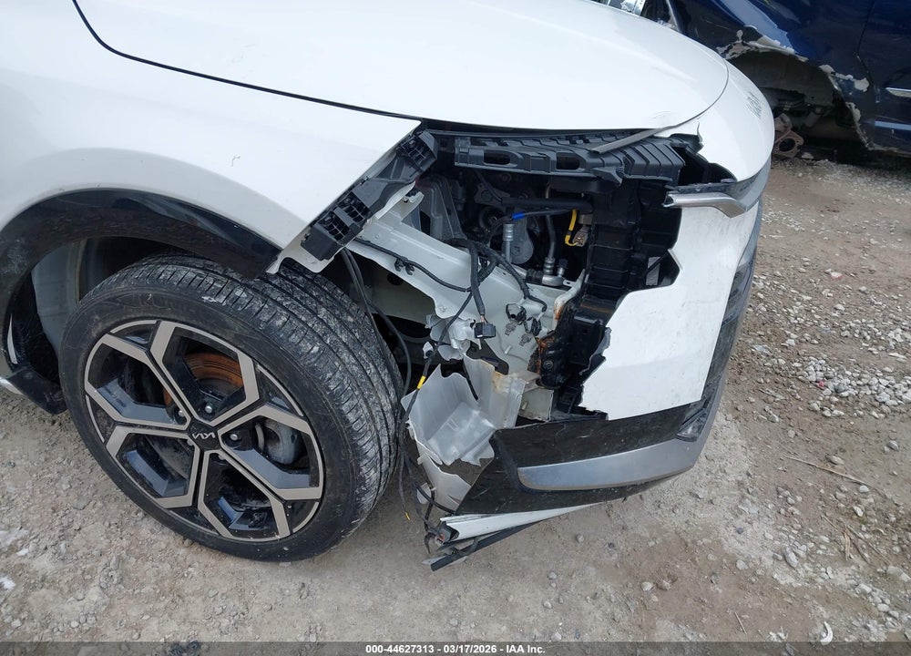 2023 KIA NIRO EX TOURING VIN: KNDCR3LE5P5101821