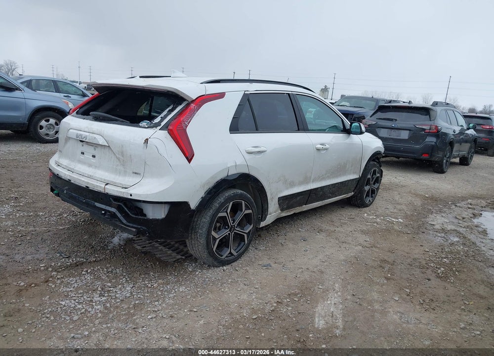 2023 KIA NIRO EX TOURING VIN: KNDCR3LE5P5101821