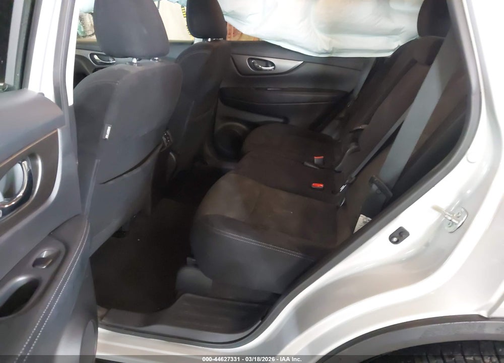 2015 NISSAN ROGUE SV VIN: 5N1AT2MV7FC808989