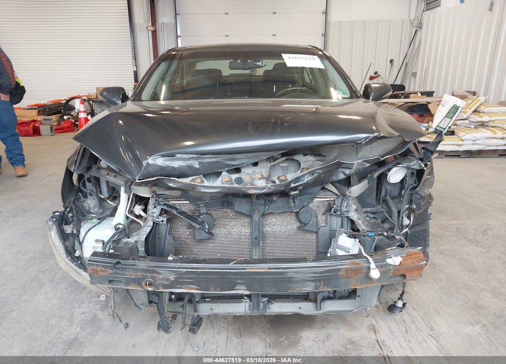 2011 LEXUS ES 350 VIN: JTHBK1EGXB2439436