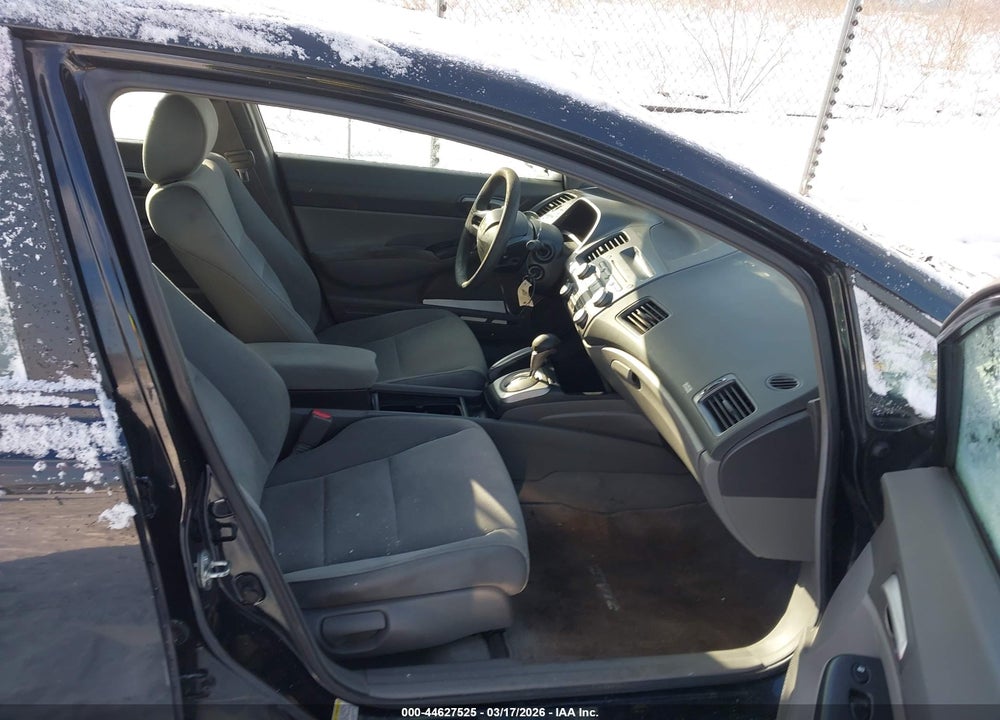 2008 HONDA CIVIC LX VIN: 2HGFA16508H321173