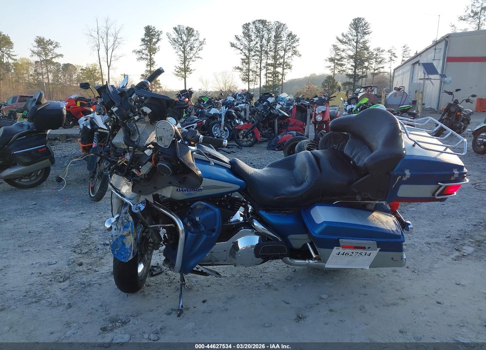 2005 HARLEY-DAVIDSON FLHTCUI VIN: 1HD1FCW175Y668812