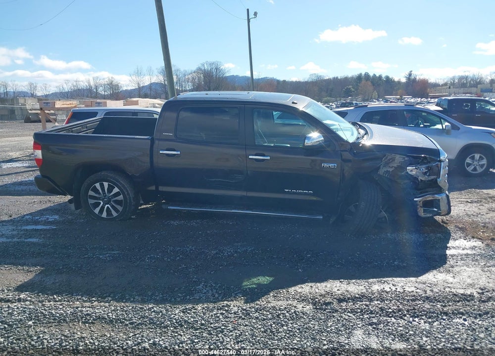 2018 TOYOTA TUNDRA LIMITED 5.7L V8 VIN: 5TFHW5F16JX719826