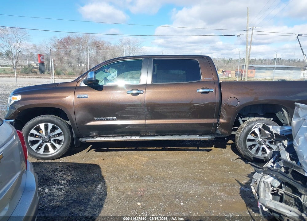 2018 TOYOTA TUNDRA LIMITED 5.7L V8 VIN: 5TFHW5F16JX719826