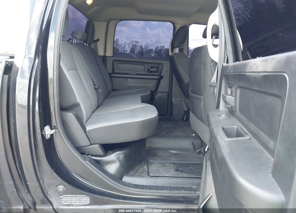 2021 RAM 1500 CLASSIC TRADESMAN  4X4 5'7 BOX VIN: 1C6RR7KG5MS559223