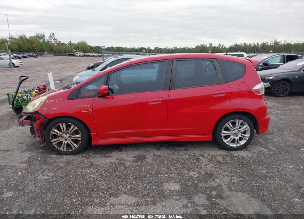 2010 HONDA FIT SPORT VIN: JHMGE8H46AC032424