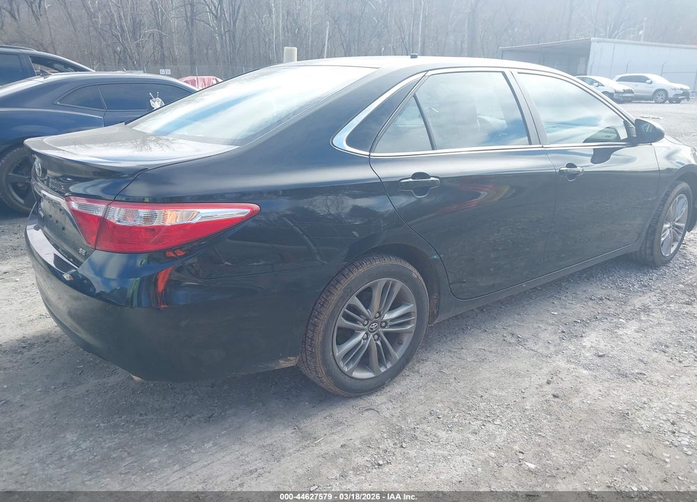 2017 TOYOTA CAMRY SE VIN: 4T1BF1FK3HU338353