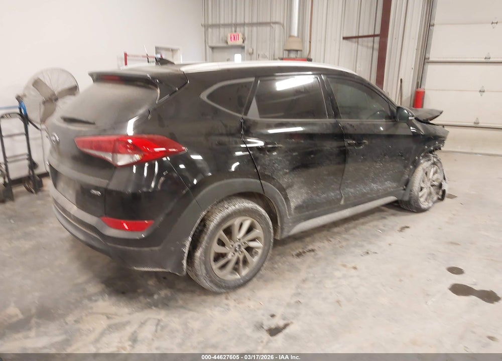 2017 HYUNDAI TUCSON SE PLUS VIN: KM8J3CA49HU437803