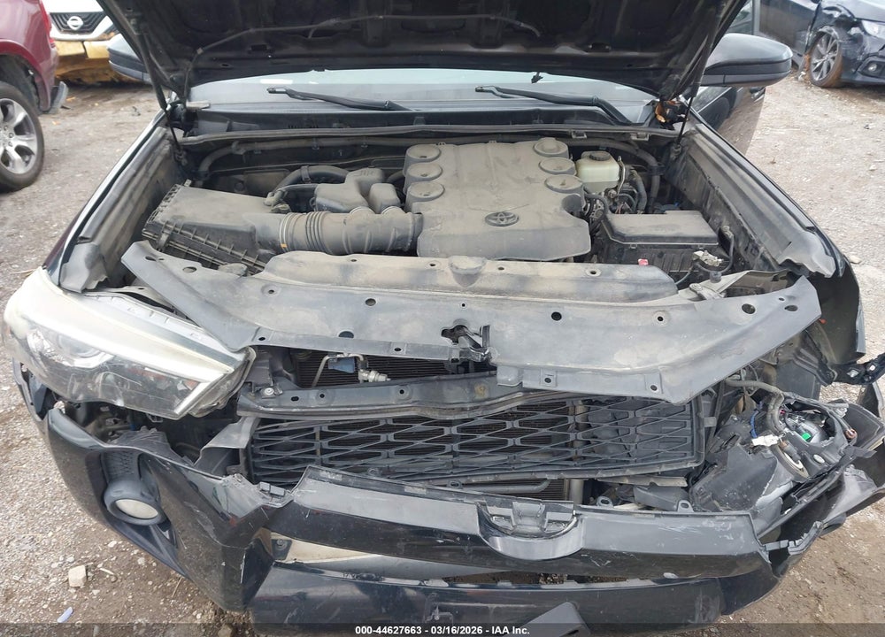 2014 TOYOTA 4RUNNER SR5 VIN: JTEZU5JR7E5084121