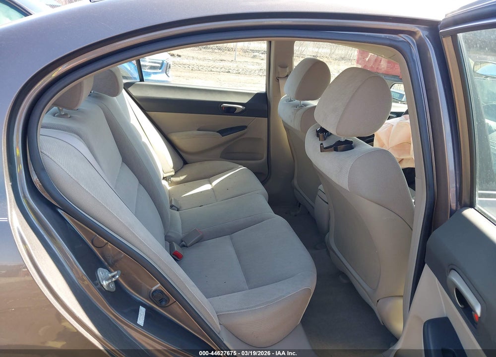 2010 HONDA CIVIC LX VIN: 19XFA1F59AE032597