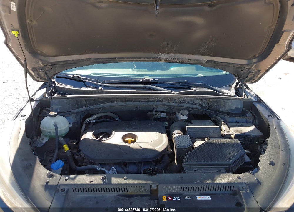 2020 HYUNDAI TUCSON SE VIN: KM8J23A41LU096005