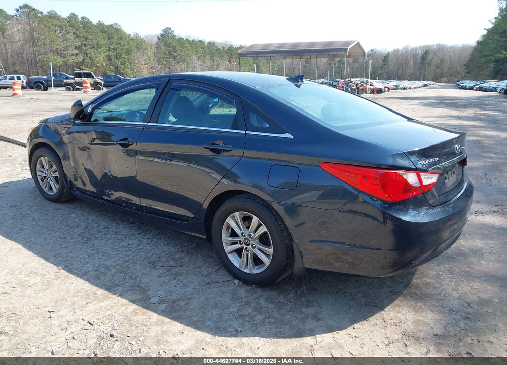 2013 HYUNDAI SONATA GLS VIN: 5NPEB4AC5DH546818