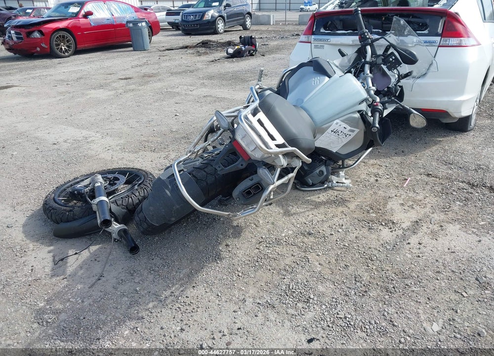 2021 BMW R 1250 GS ADVENTURE VIN: WB10M1300M6E33696