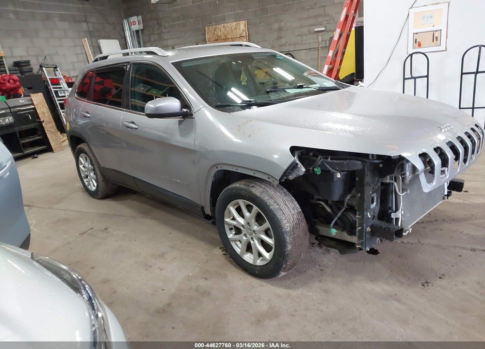 2018 JEEP CHEROKEE LATITUDE VIN: 1C4PJLCB6JD523429