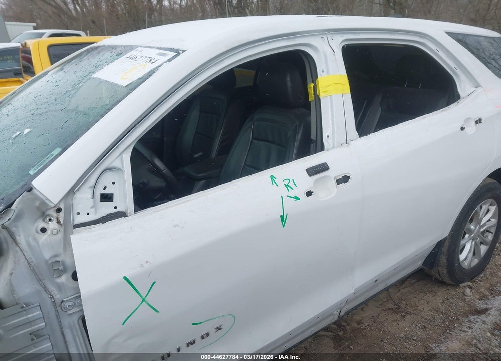 2018 CHEVROLET EQUINOX LT VIN: 2GNAXSEVXJ6143294